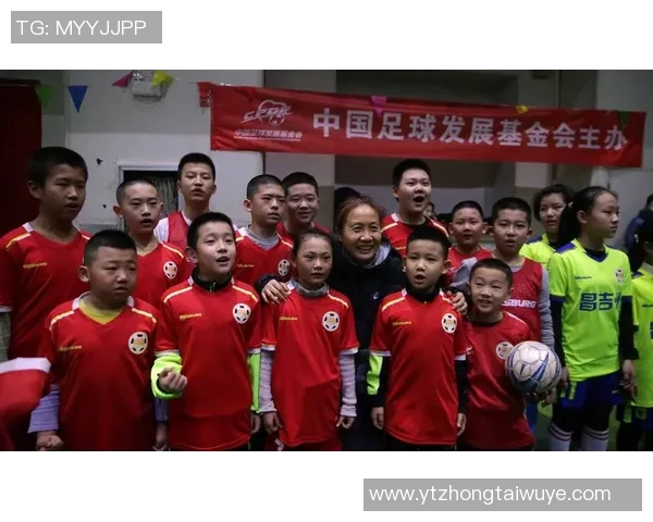 王丽专访回顾篮球生涯与欧冠足球的精彩瞬间与成长历程