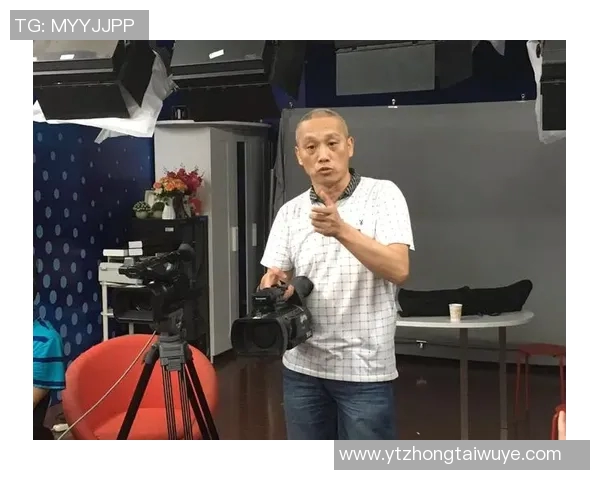 实时新闻李芳的攀岩人生从初学者到顶尖高手的深度对话与心路历程 实时新闻李芳的攀岩人生从初学者到顶尖高手的深度对话与心路历程